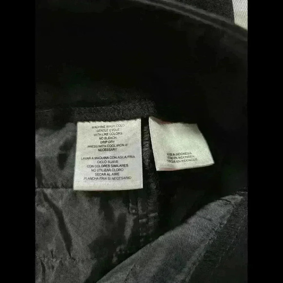 Ann Klein Black Dress Pants - Perfect for Work or Casual Wear - Picture 4 of 8